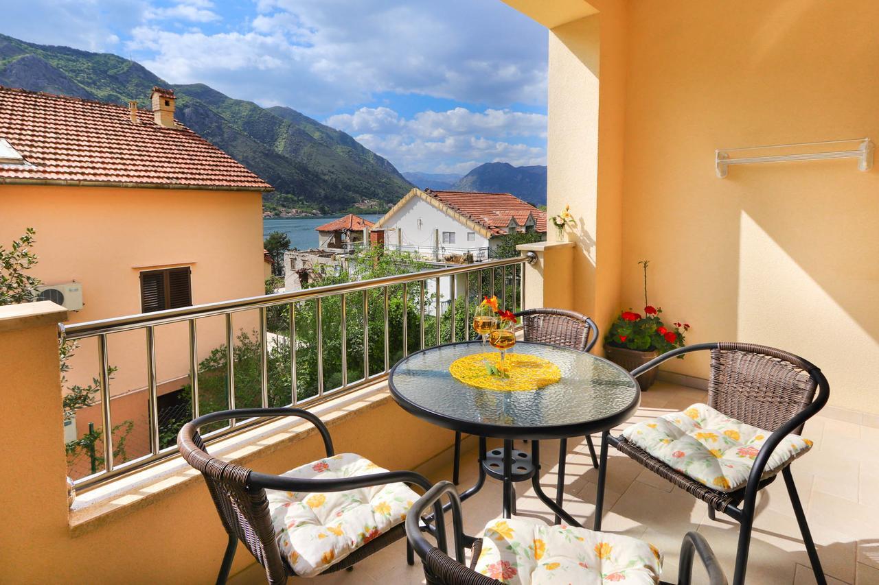 Apartments Castello Kotor Buitenkant foto