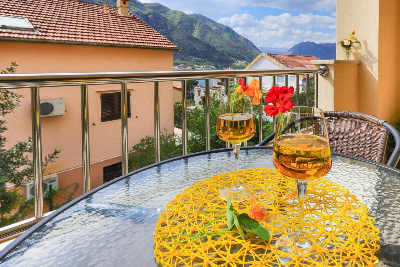Apartments Castello Kotor Buitenkant foto