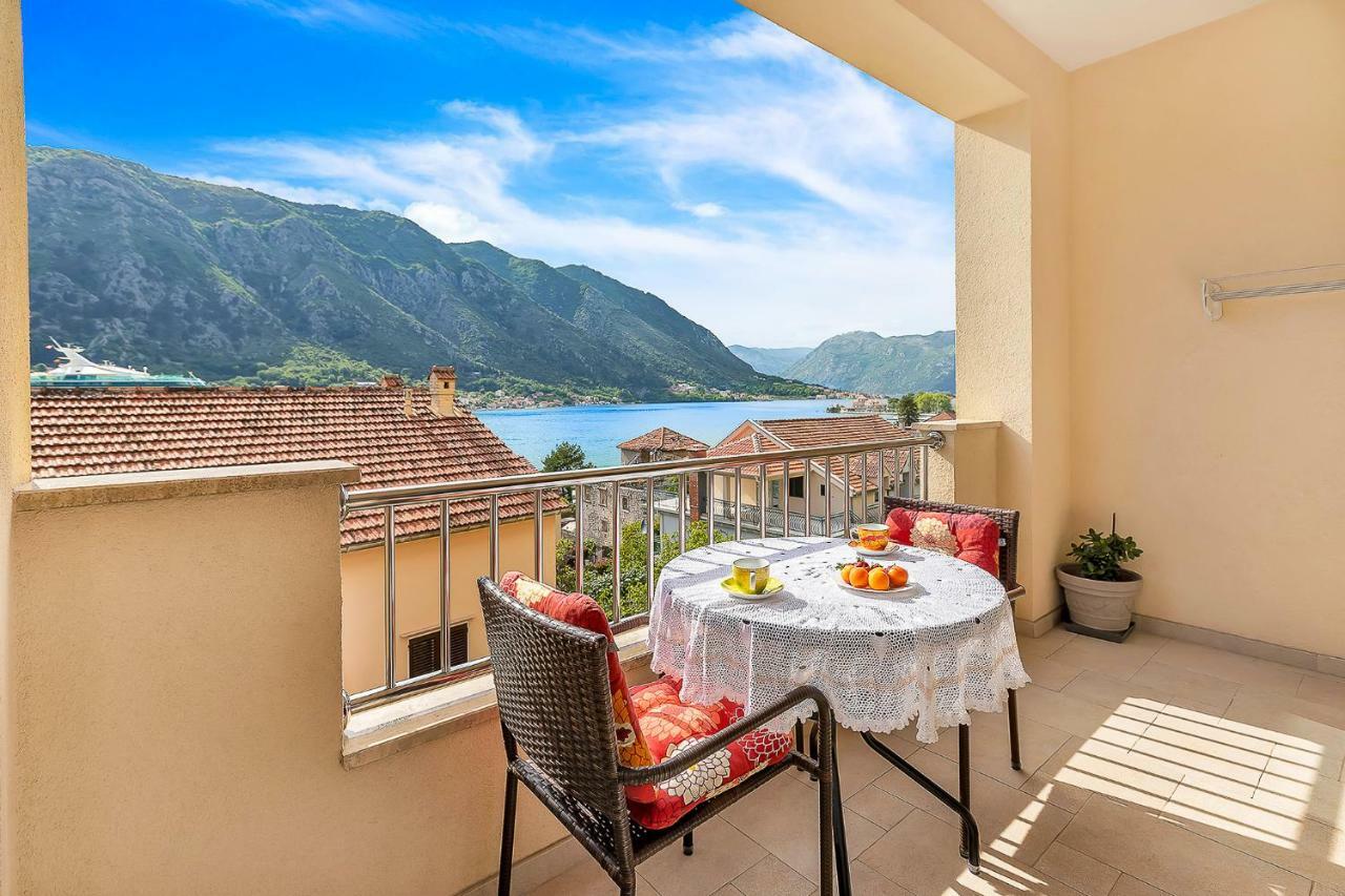 Apartments Castello Kotor Buitenkant foto